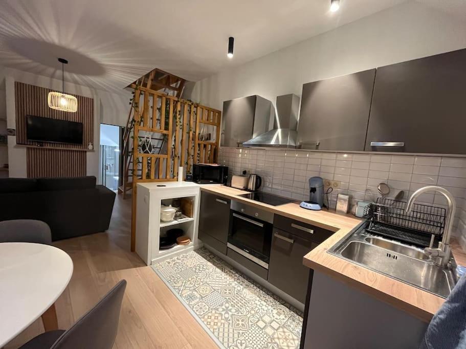 Duplex Avec Parking A 100M De La Mer De Panne Exteriör bild