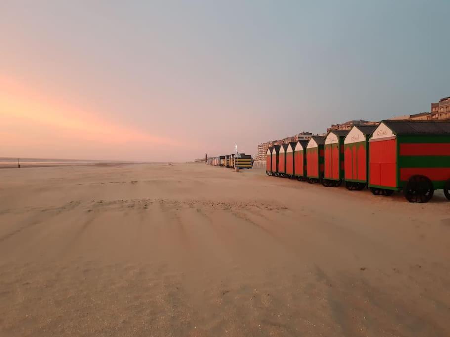 Duplex Avec Parking A 100M De La Mer De Panne Exteriör bild